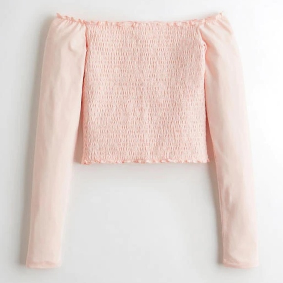 🍒NWT🍒 HOLLISTER OFF SHOULDER CROP TOP - Picture 3 of 4